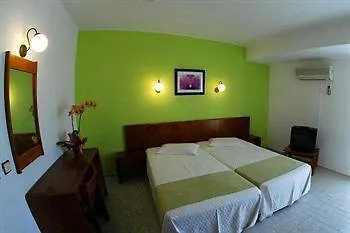 Apartment Novorosamar *